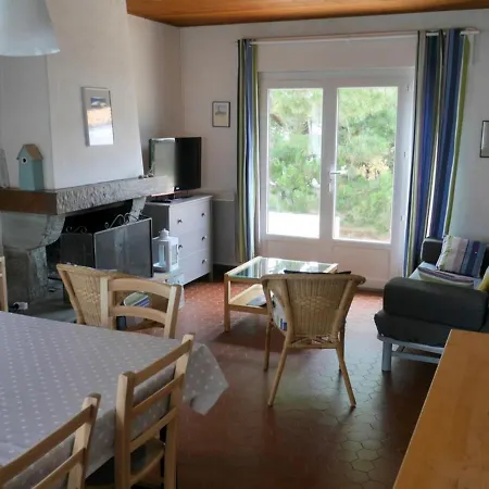 Maison Barbatre, 3 Pieces, 5 Personnes - Fr-1-224b-546 Holiday home Barbatre