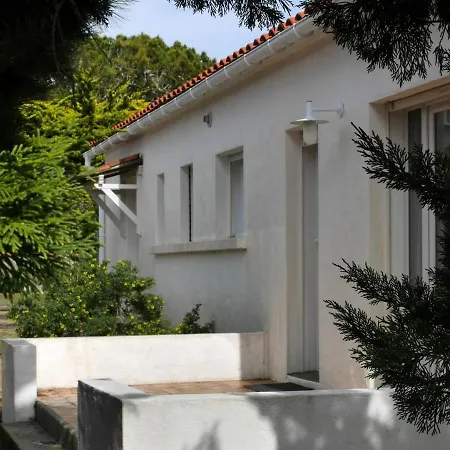 Holiday home Maison Barbatre, 3 Pieces, 5 Personnes - Fr-1-224b-546