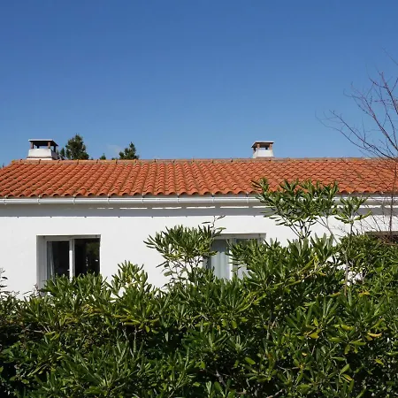 Maison Barbatre, 3 Pieces, 5 Personnes - Fr-1-224b-546 *